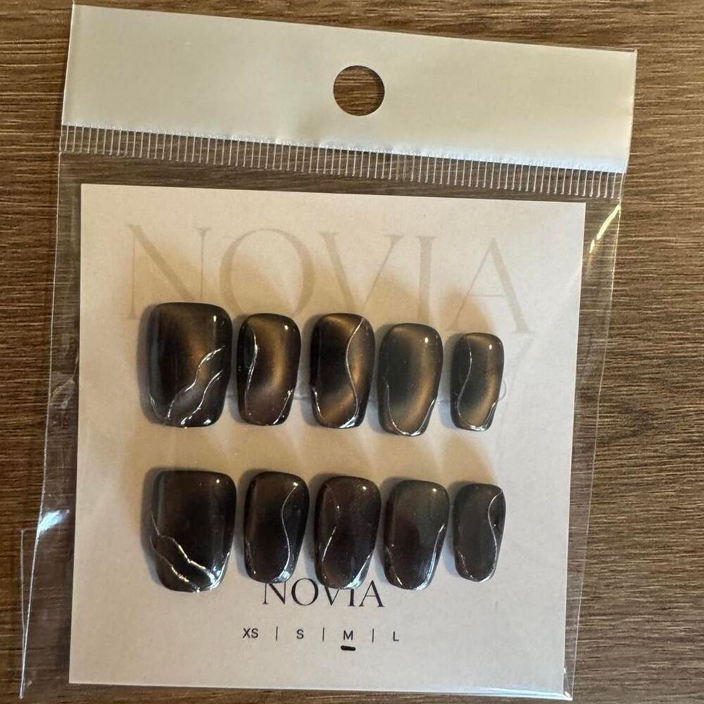 Black Cat Eye Press On Nails | Gold Shimmer Square Nails | Medium
